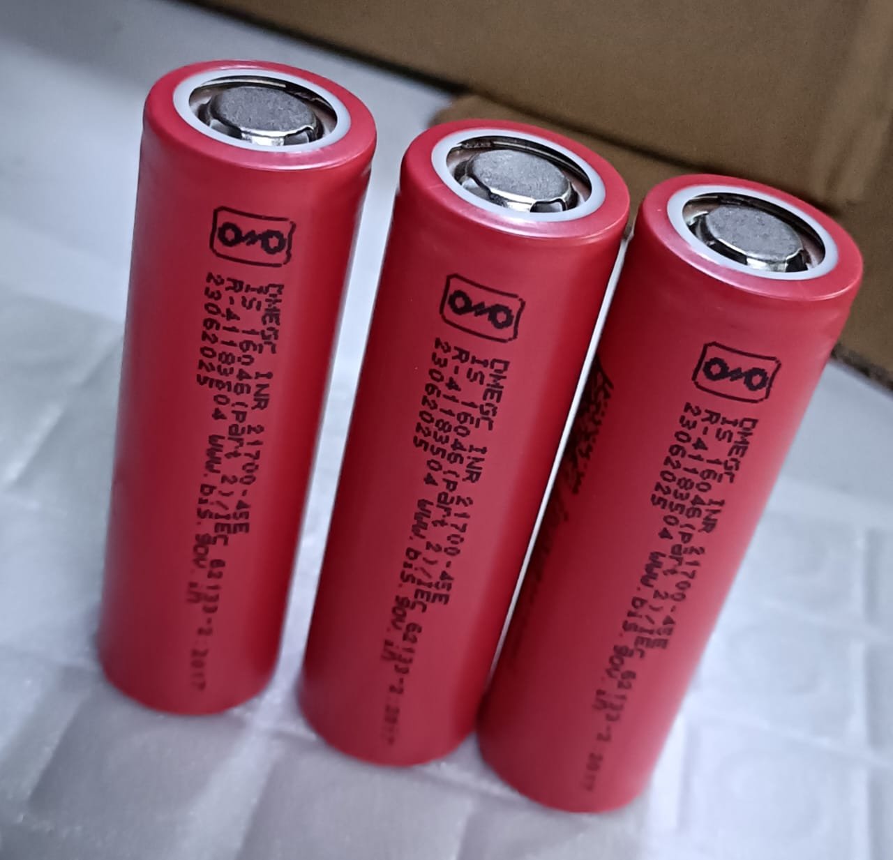 LITHIUM ION CELL 21700 NMC 3.7V4500MAH DMEGC