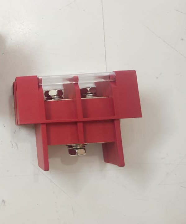 FENCE TERMINAL 100A 1IN-2OUT- RED
